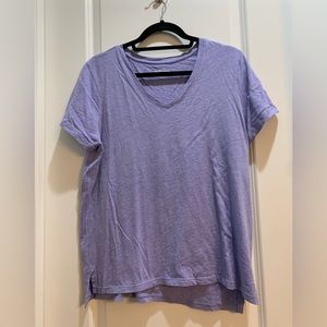 Eddie Bauer VNeck Short Sleeve Tshirt Large Lavender Armpit To Armpit 21”